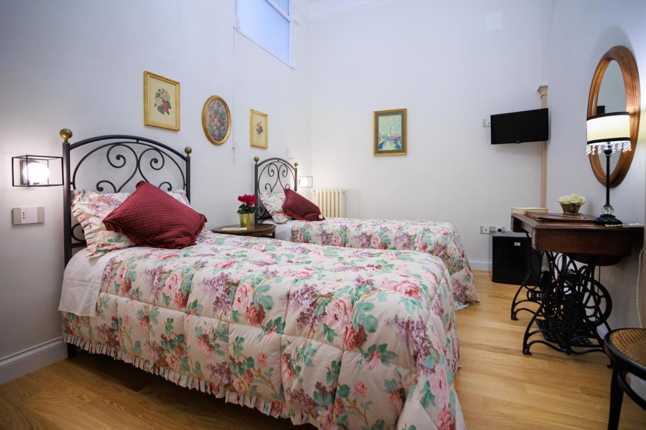 B&B Corso Vittorio เวโนซา ภายนอก รูปภาพ